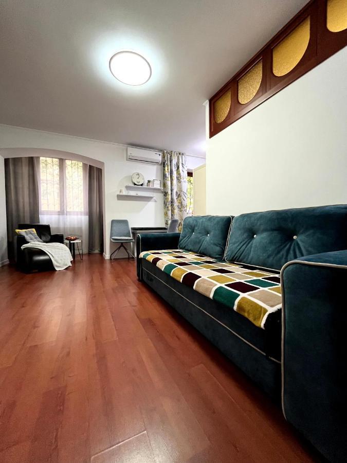 Apartment центр крещатик *