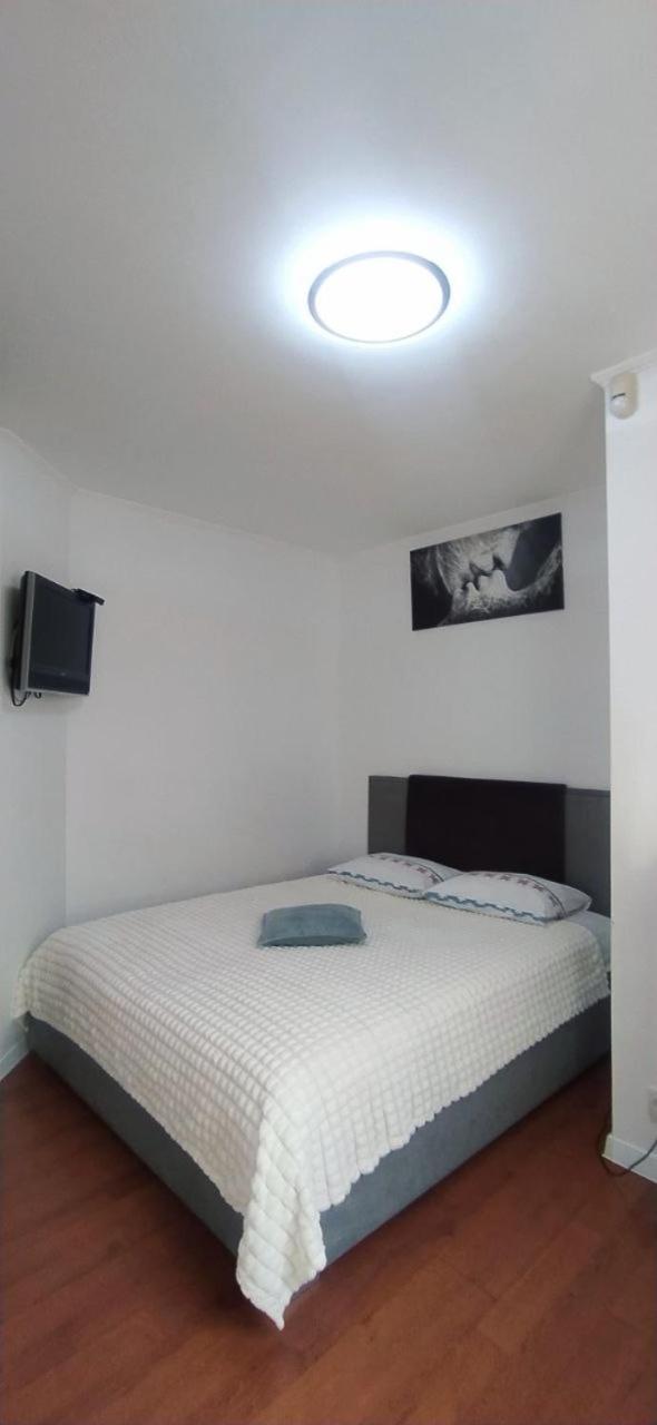 Apartment центр крещатик Kyiv