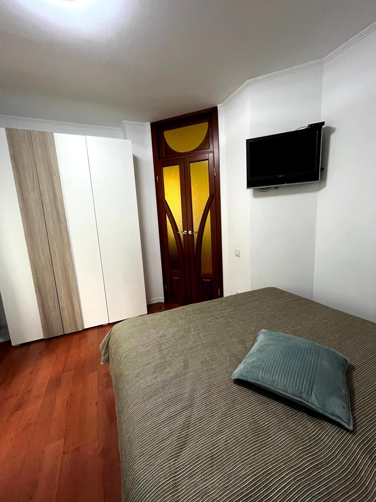 Apartment центр крещатик *